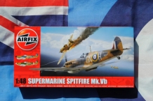 images/productimages/small/SUPERMARINE SPITFIRE Mk.Vb Airfix A05125 1;48 voor.jpg